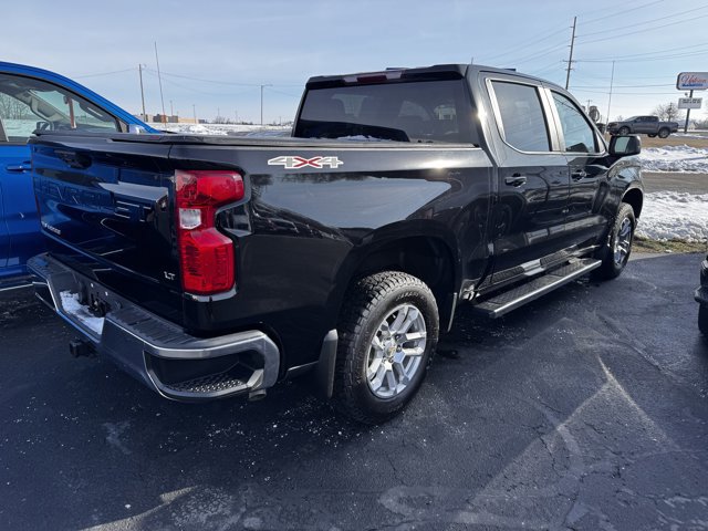 Used 2022 Chevrolet Silverado 1500 LT image 2