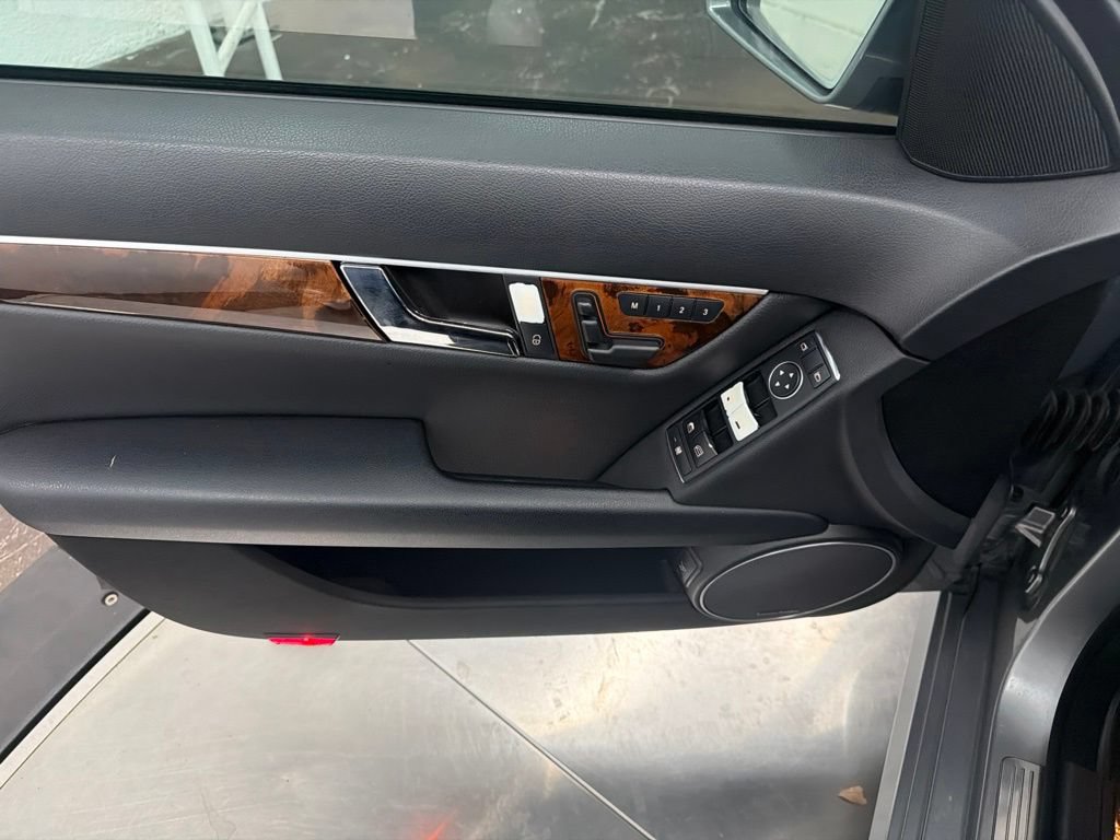 Used 2013 Mercedes-Benz C 250 Sedan image 17
