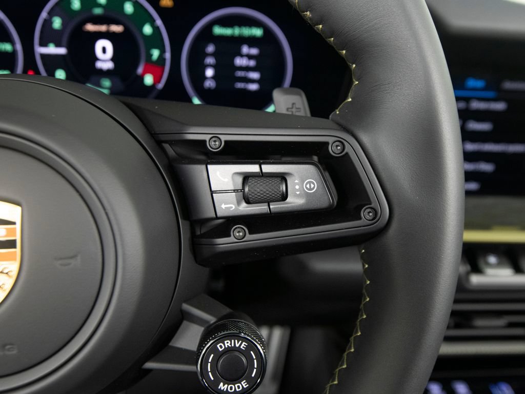 Certified 2026 Porsche 911 Carrera GTS RWD image 28