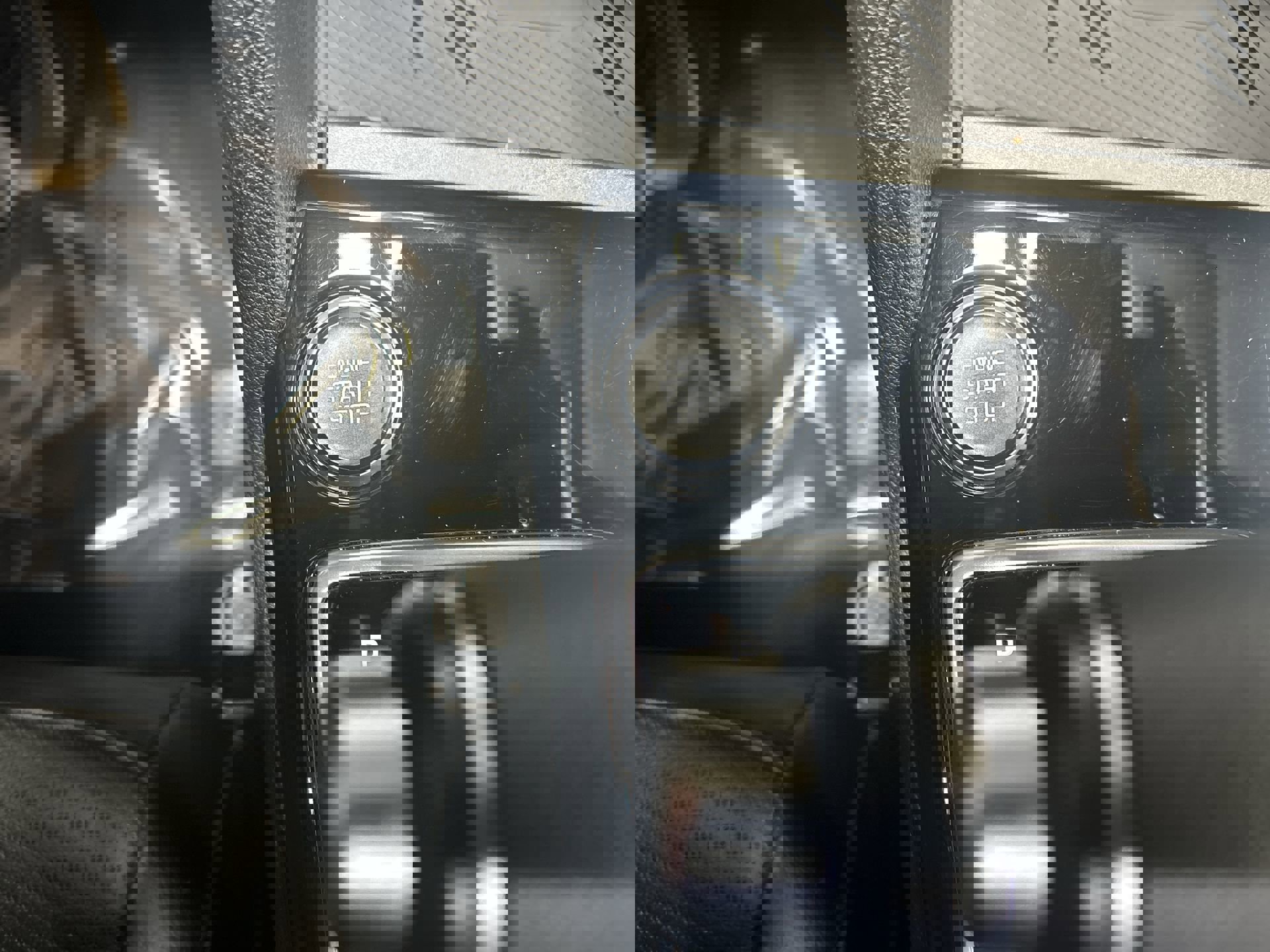 Used 2024 Kia Sportage X-Line w/ X-Line Premium Package image 18