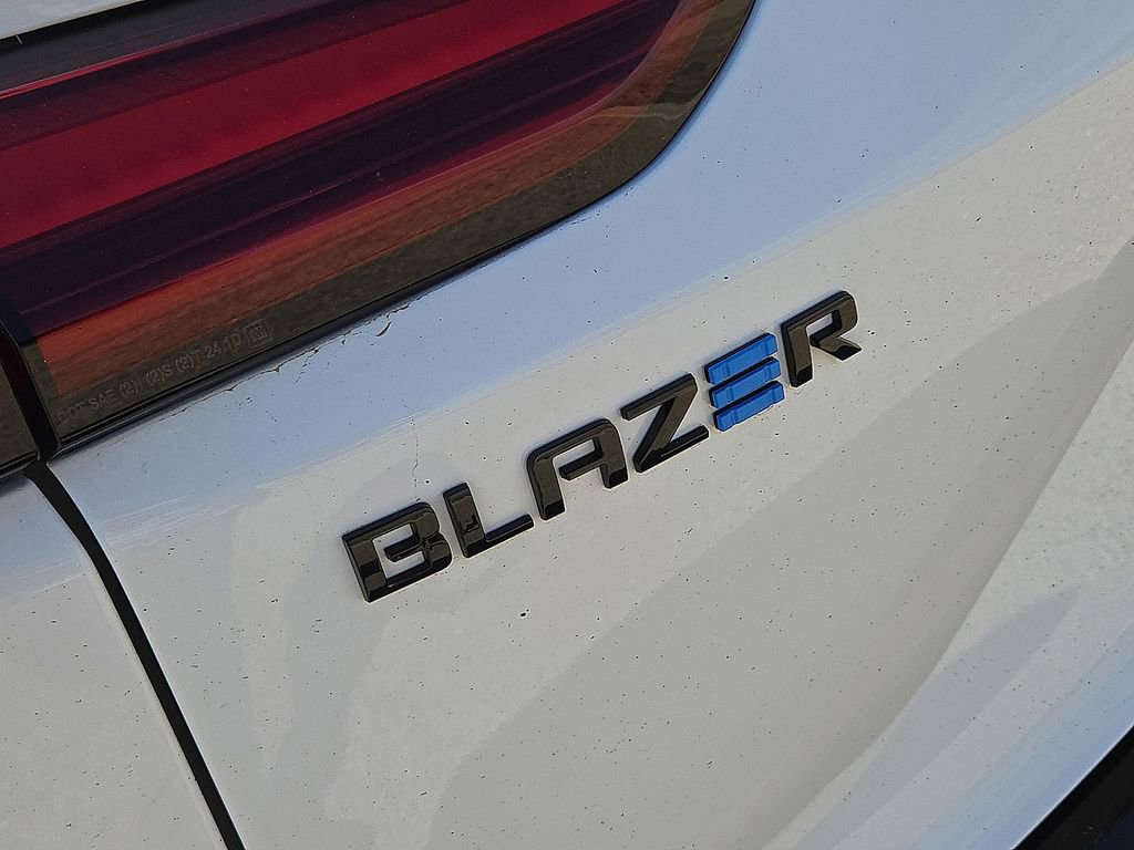 Used 2024 Chevrolet Blazer EV RS AWD/4WD image 12