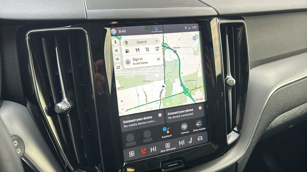 Certified 2024 Volvo XC60 B5 Core w/ Protection Package Premier image 18