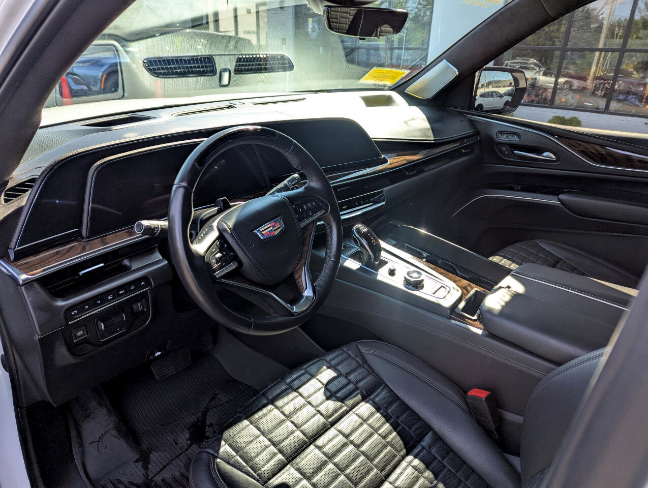Used 2022 Cadillac Escalade ESV Sport Platinum image 13