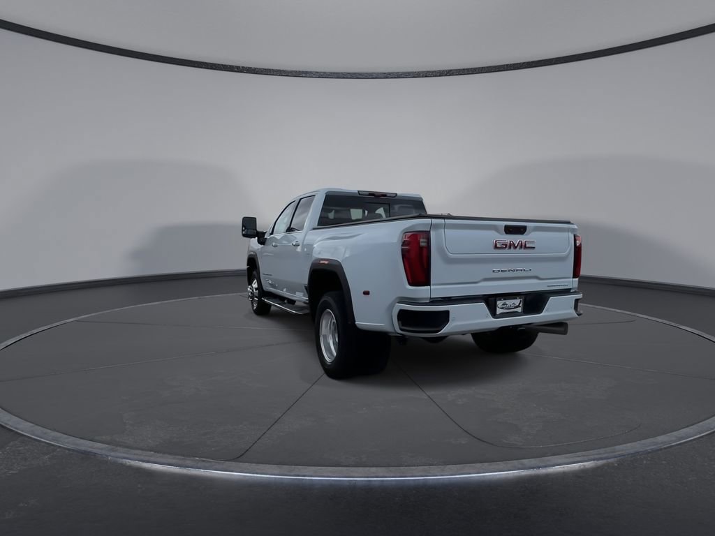New 2026 GMC Sierra 3500 Denali w/ Denali Reserve Package image 7