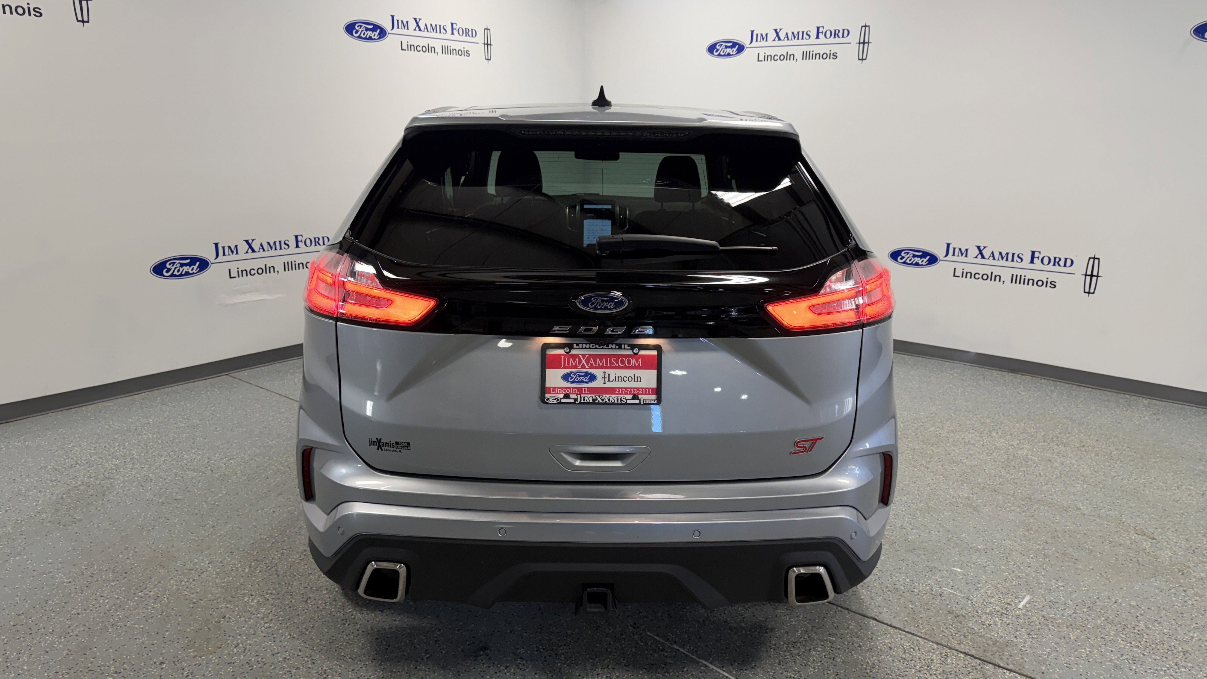 Used 2024 Ford Edge ST w/ Equipment Group 401A image 5