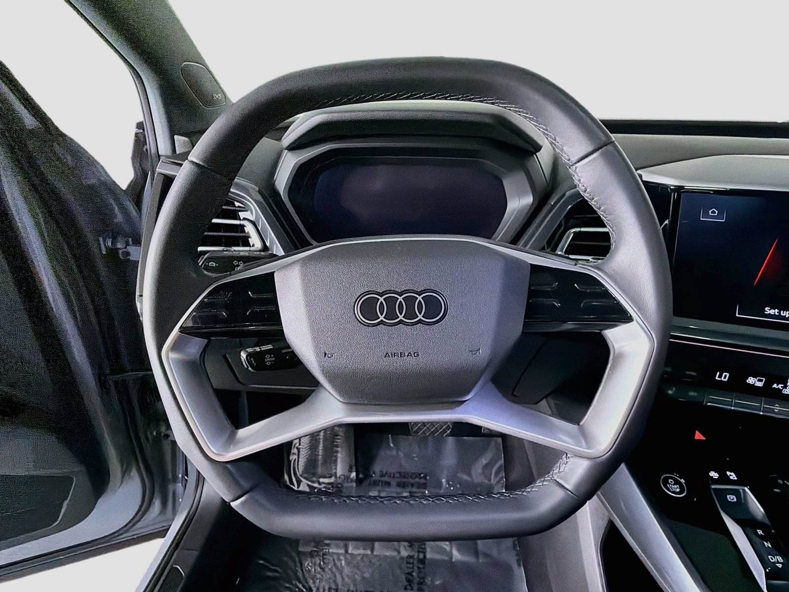 Certified 2023 Audi Q4 e-tron Premium Plus w/ Premium Plus AWD/4WD image 11