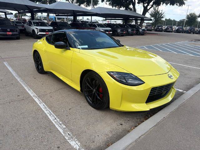Certified 2024 Nissan Z Performance w/ Floor Mat Package RWD image 4