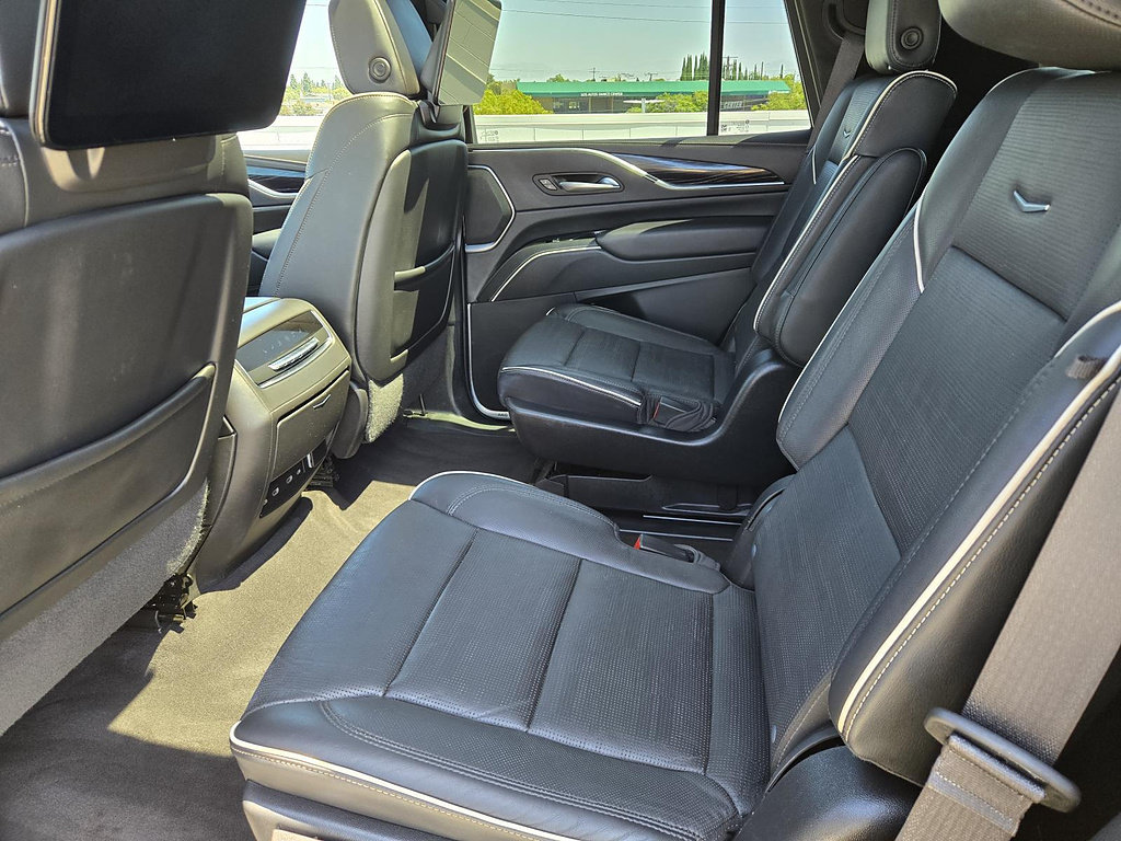 Used 2023 Cadillac Escalade Sport AWD/4WD image 22
