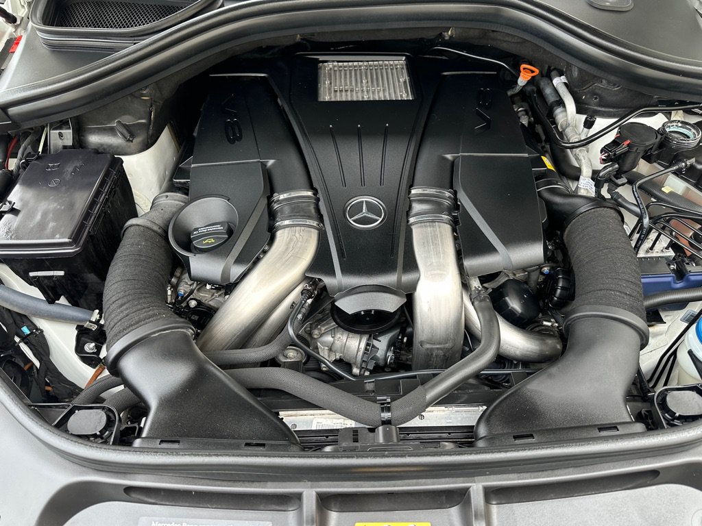 Used 2019 Mercedes-Benz GLS 550 4MATIC image 27