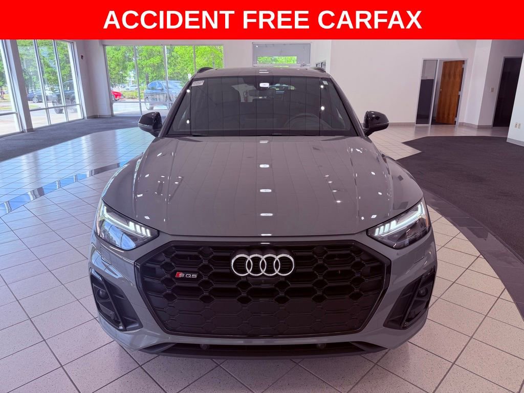 Used 2021 Audi SQ5 Prestige w/ Prestige Package AWD/4WD image 2