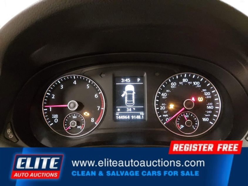 Used 2013 Volkswagen Passat 3.6 SEL Premium image 14