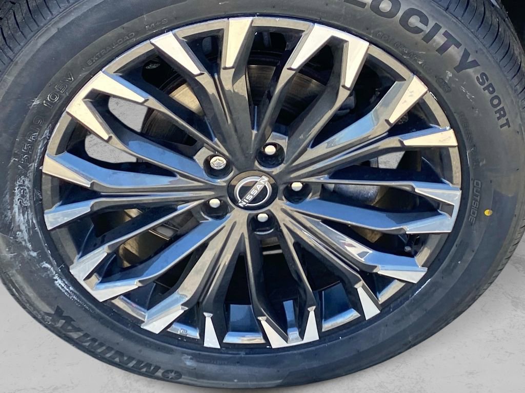 Certified 2026 Nissan Rogue Platinum w/ Platinum Premium Package AWD/4WD image 29