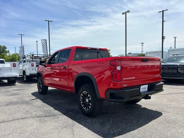 Used 2025 Chevrolet Silverado 1500 ZR2 AWD/4WD image 5