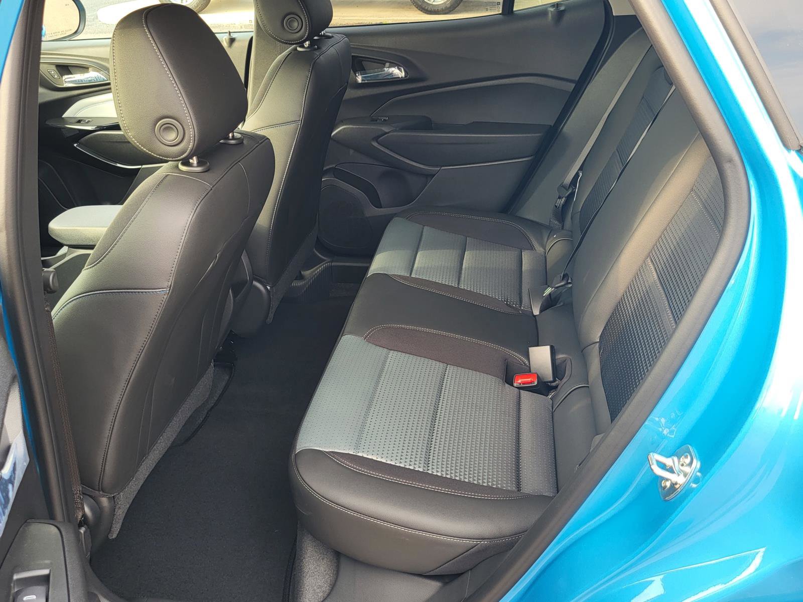 New 2026 Chevrolet Trax LT FWD image 13