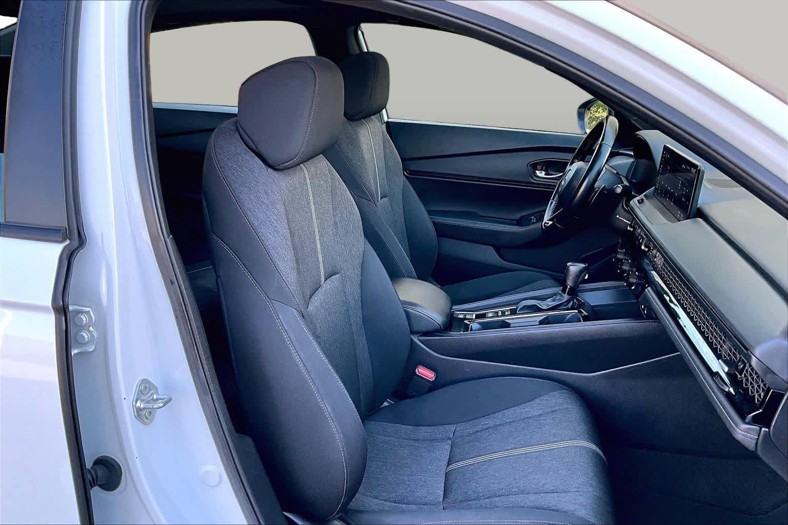 Used 2024 Honda Accord Sport image 8