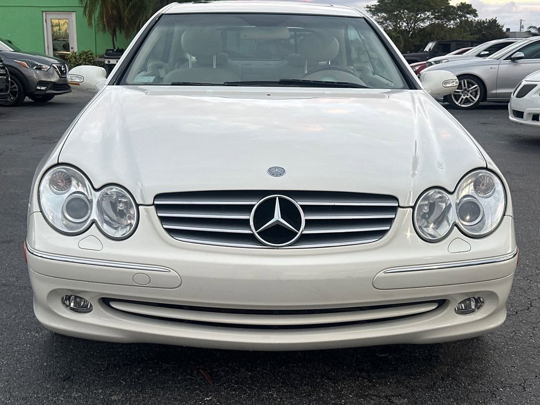 Used 2004 Mercedes-Benz CLK 320 image 8