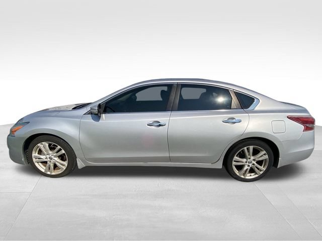 Used 2013 Nissan Altima 3.5 SV FWD image 4