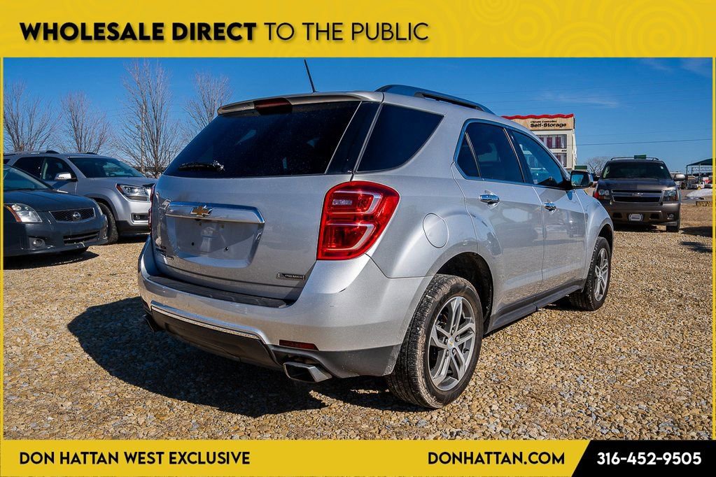 Used 2017 Chevrolet Equinox Premier w/ Enhanced Convenience Package AWD/4WD image 30