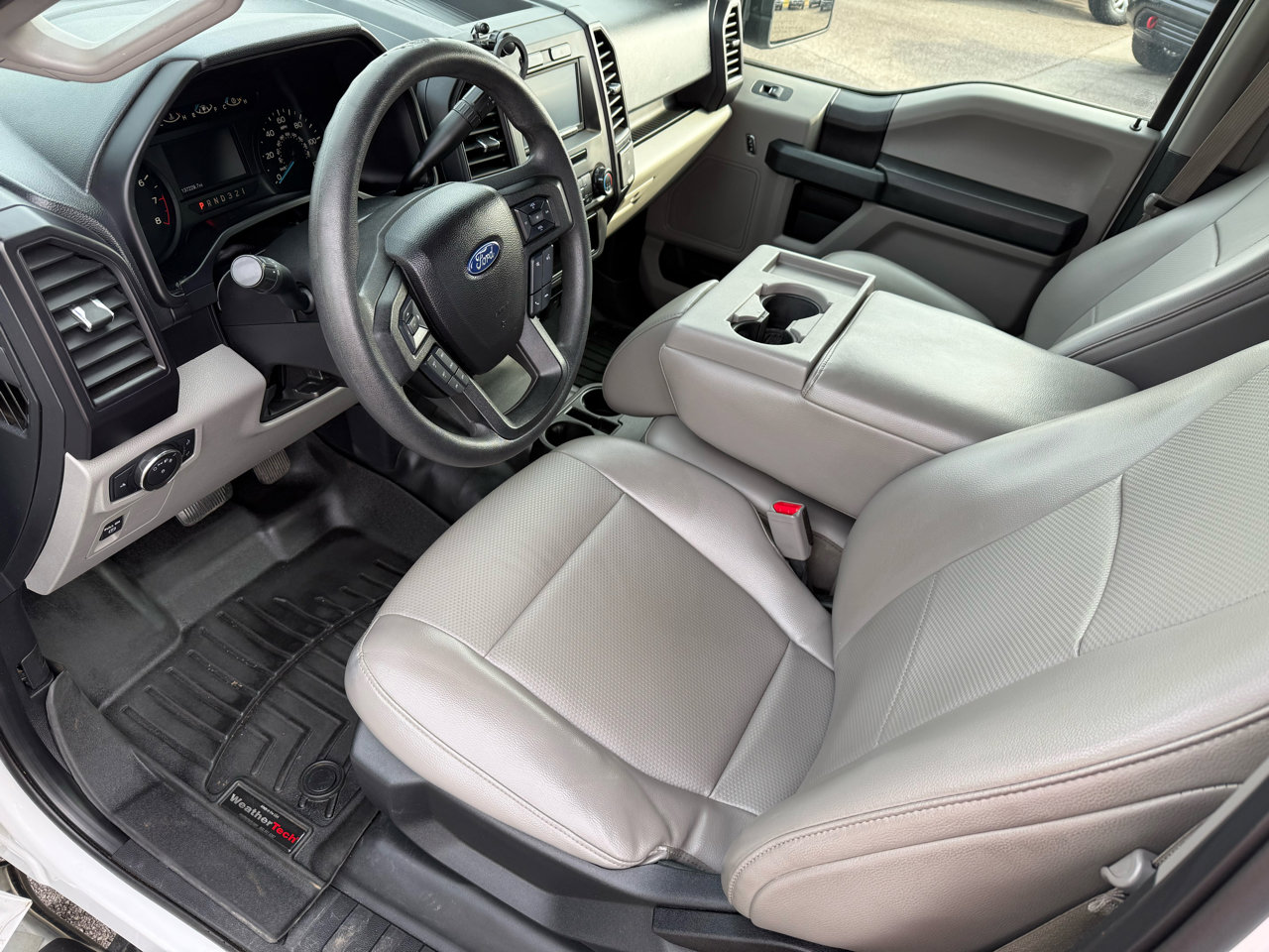 Used 2017 Ford F150 XL w/ Equipment Group 101A Mid image 13