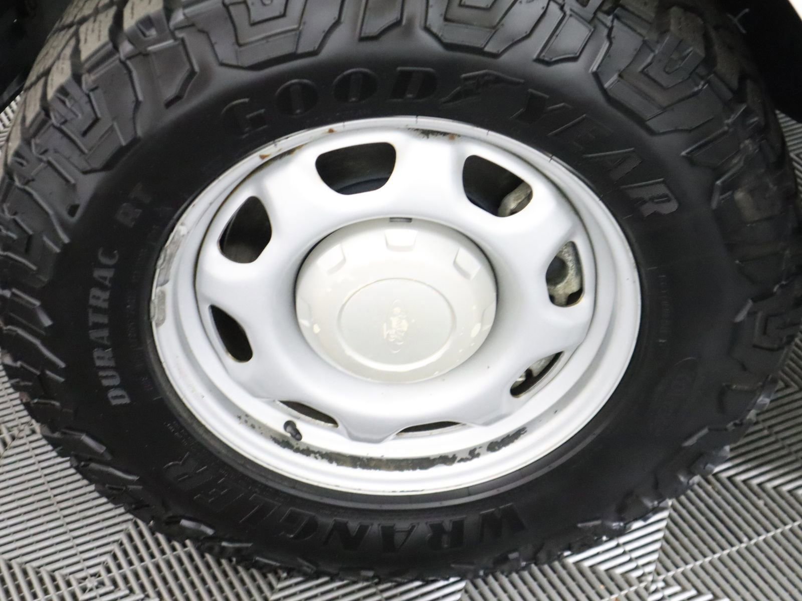 Used 2020 Ford F150 XL image 30