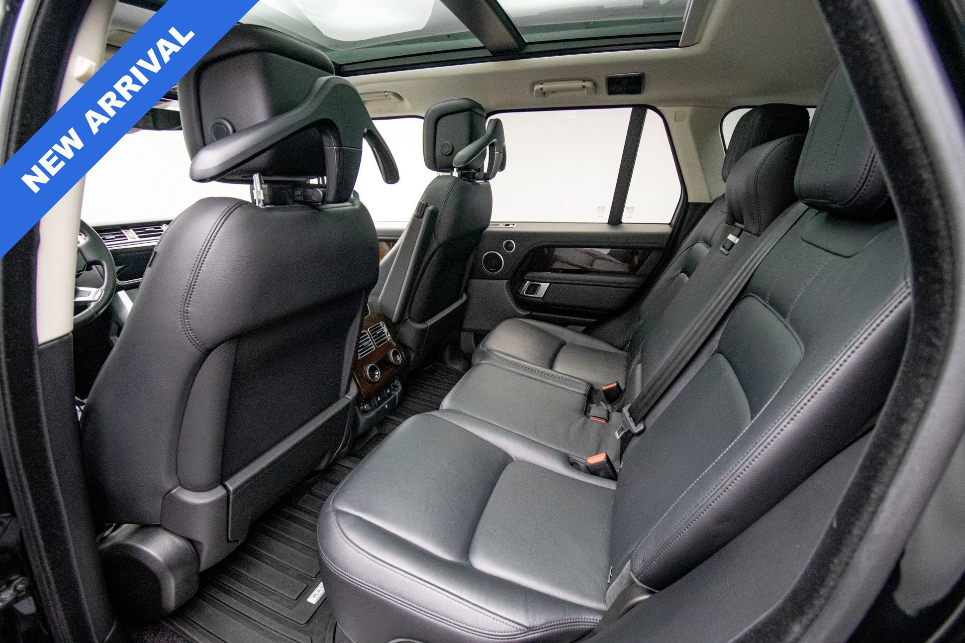 Used 2021 Land Rover Range Rover AWD/4WD image 13