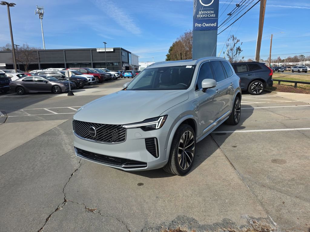 New 2026 Volvo XC90 T8 Plus image 10