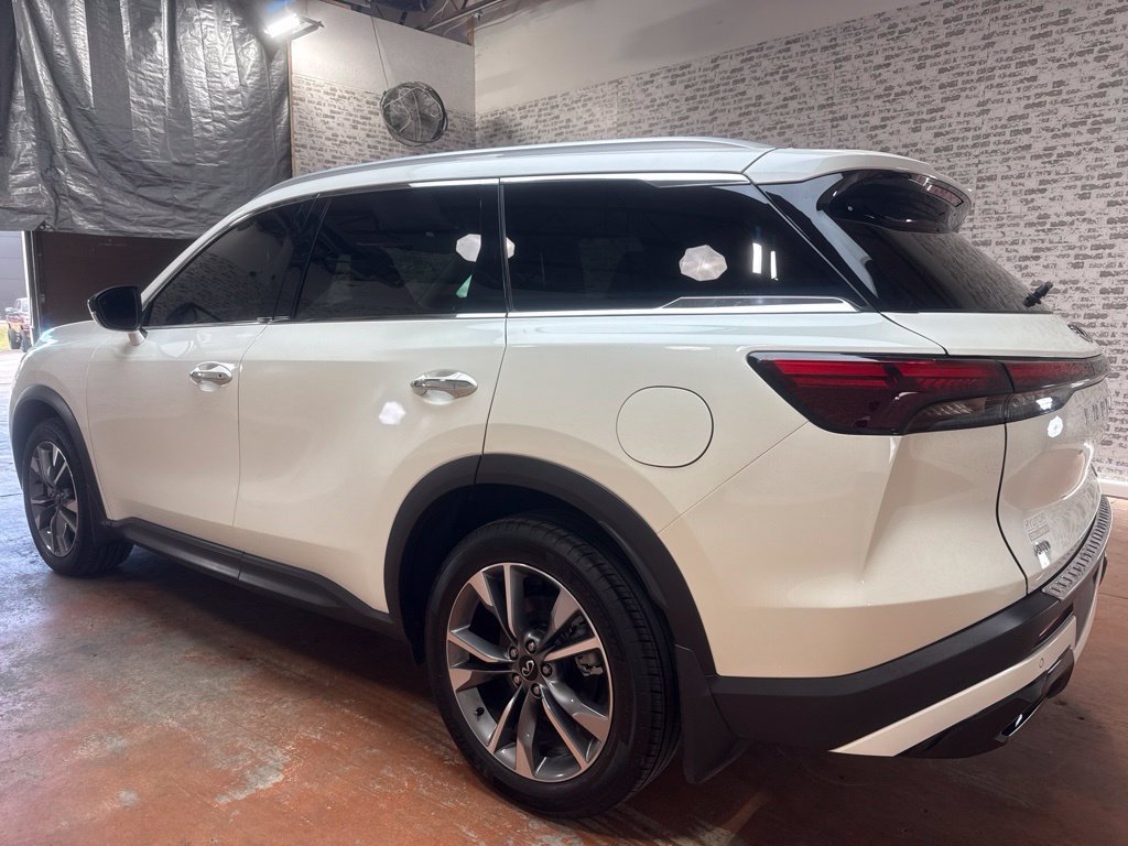 Used 2023 INFINITI QX60 Luxe w/ Vision Package AWD/4WD image 5
