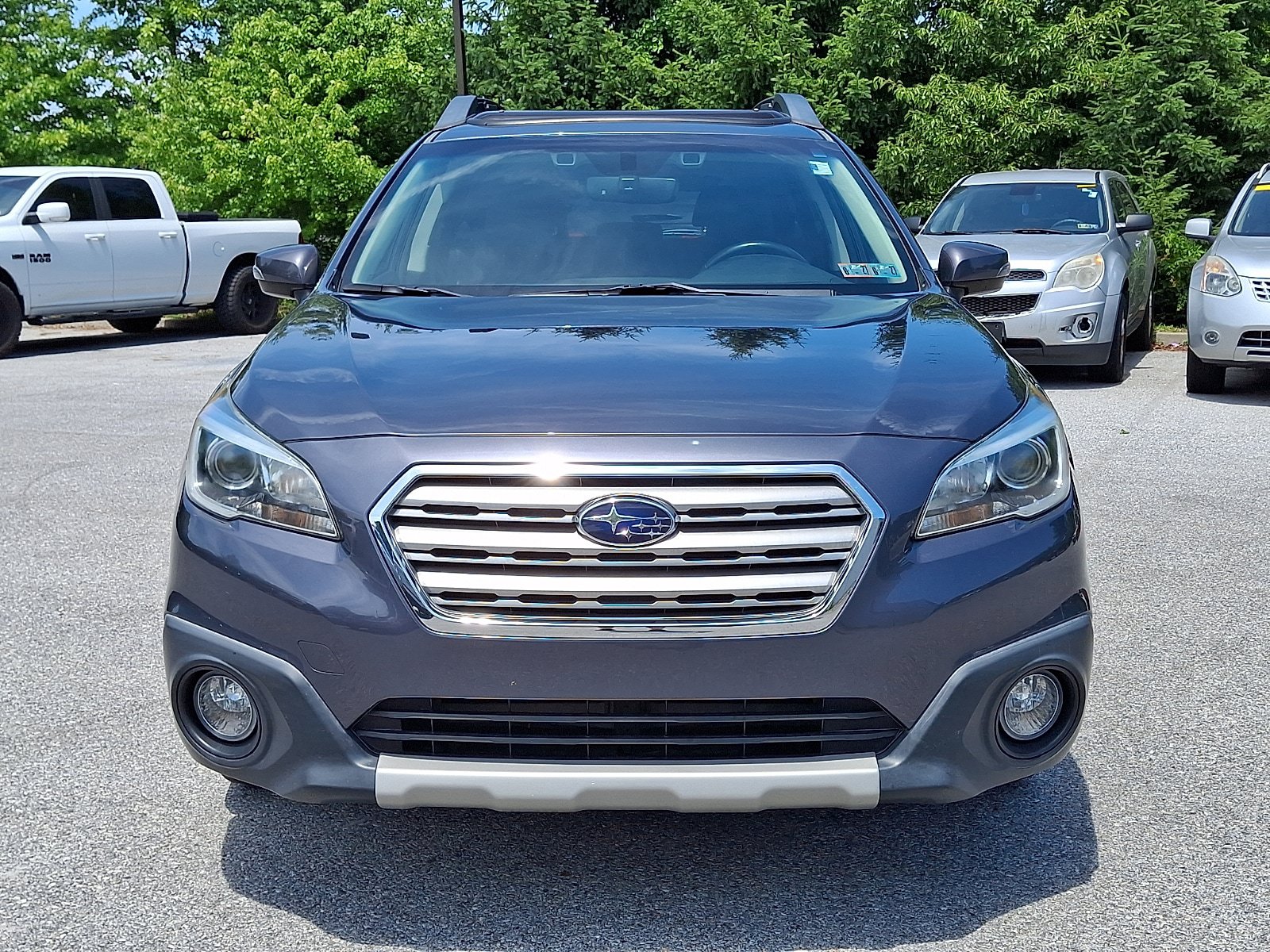 Used 2017 Subaru Outback 3.6R Limited AWD/4WD image 2