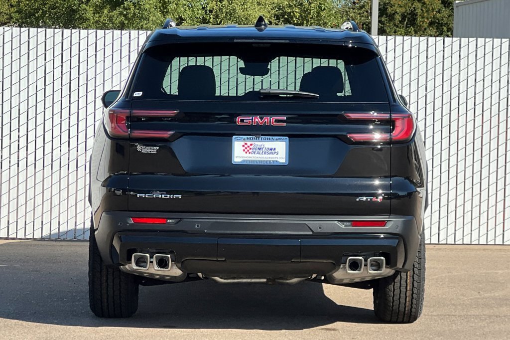 New 2026 GMC Acadia AT4 w/ Luxury Package image 5