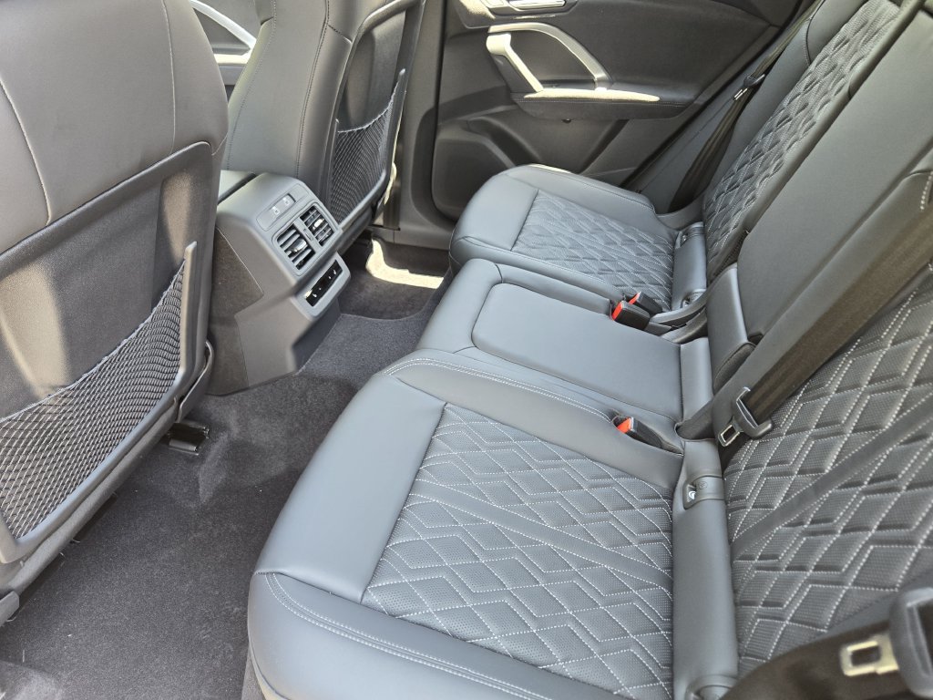New 2026 Audi SQ5 Prestige AWD/4WD image 34