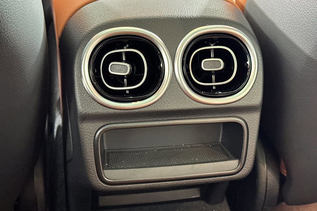 Certified 2025 Mercedes-Benz C 300 4MATIC Sedan image 16