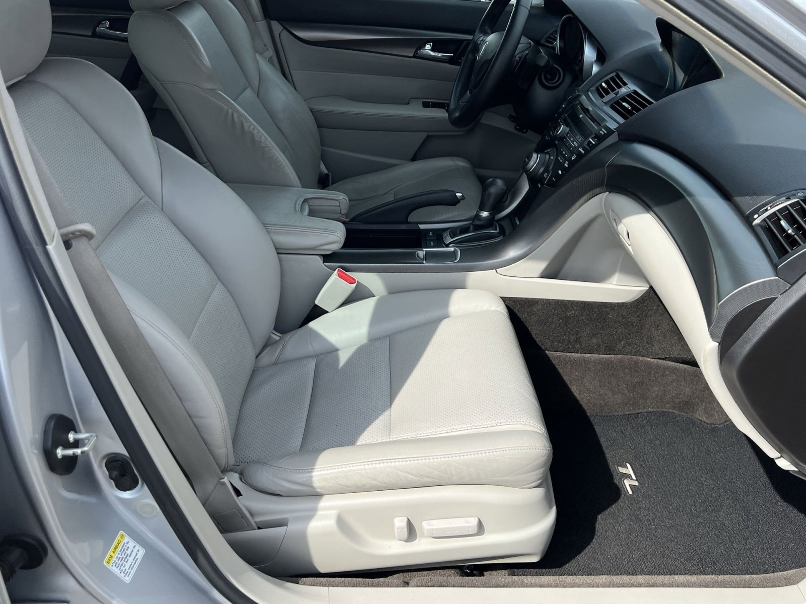 Used 2012 Acura TL w/ Technology Package image 26