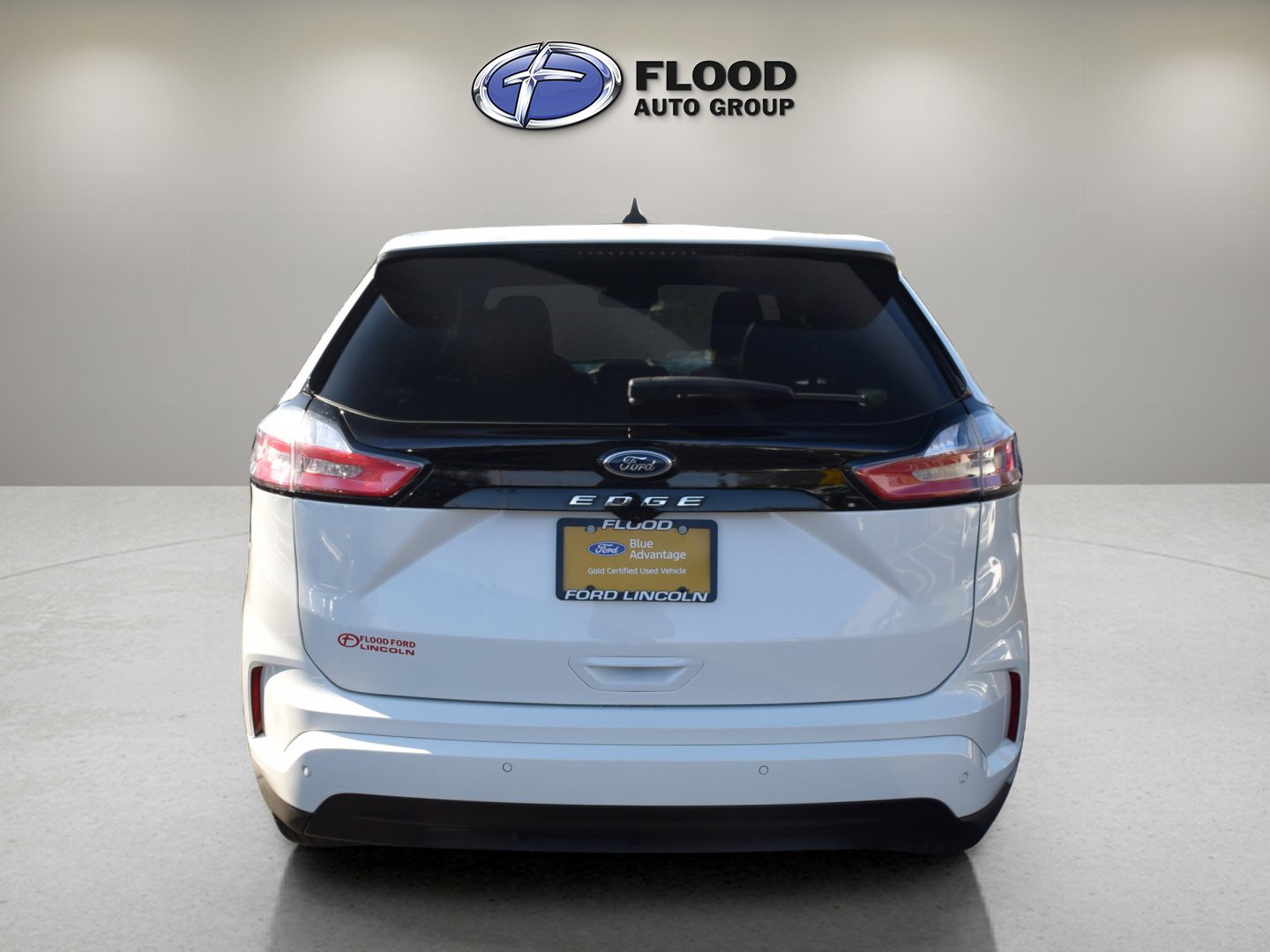 Used 2022 Ford Edge ST-Line w/ Cargo Accessory Package image 5