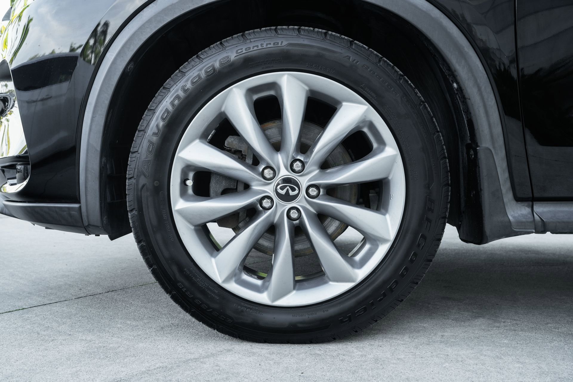 Used 2019 INFINITI QX50 Luxe w/ Navigation Package image 28