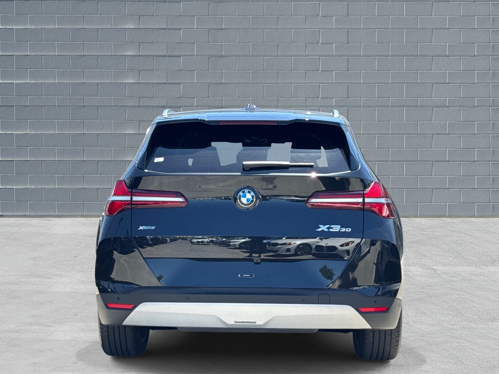 Used 2026 BMW X3 xDrive30i w/ Convenience Package AWD/4WD image 4