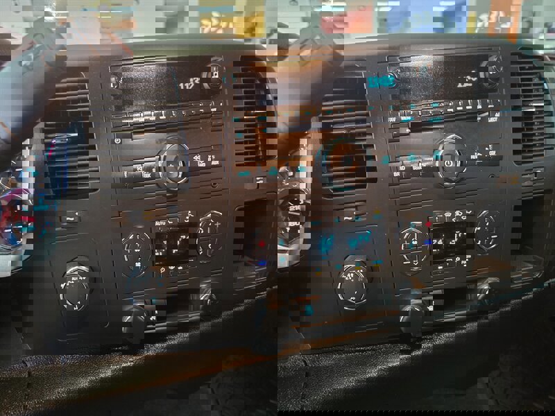 Used 2010 Chevrolet Silverado 1500 LT w/ Power Pack Plus image 17