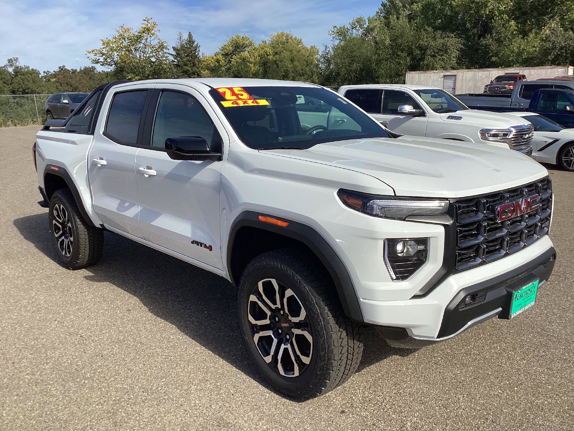 New 2025 GMC Canyon AT4 w/ Nightfall Edition image 3