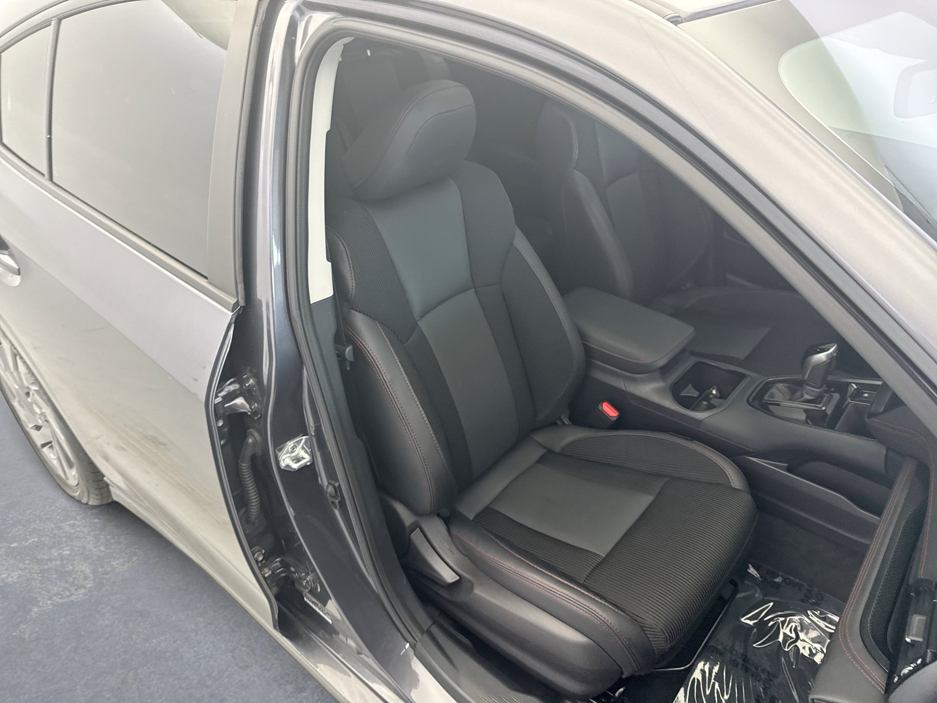 Used 2025 Subaru Legacy Sport AWD/4WD image 16