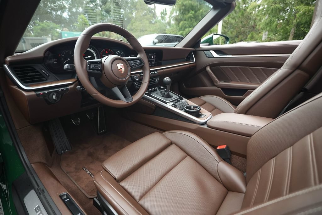 Used 2024 Porsche 911 Targa 4S AWD/4WD image 39