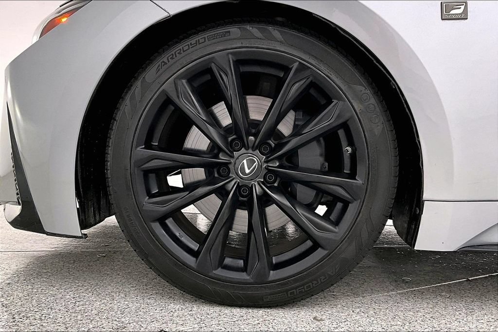 Used 2022 Lexus IS 350 F Sport w/ Navigation Package RWD image 10