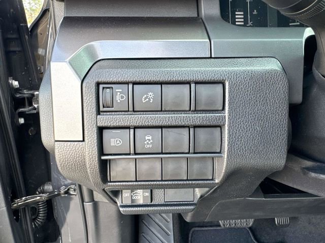 Used 2025 Toyota Tacoma SR5 image 25