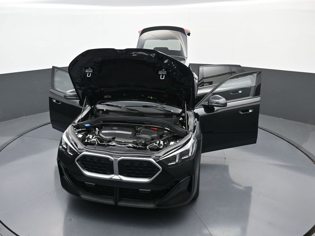 Used 2025 BMW X2 xDrive28i image 38
