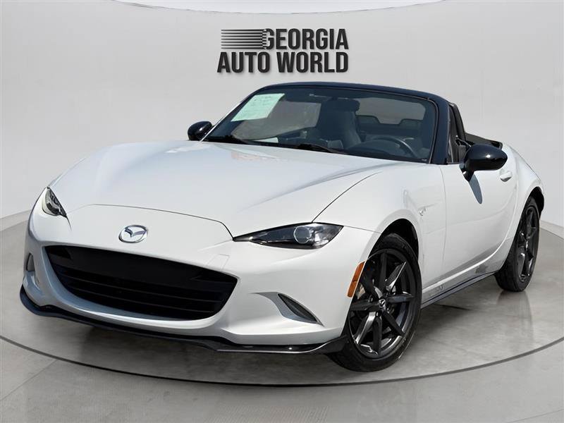 Used 2016 MAZDA MX-5 Miata Club RWD image 8