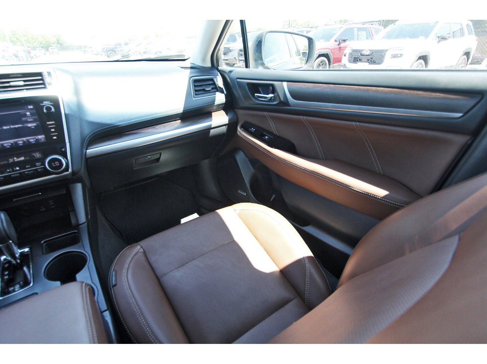 Used 2018 Subaru Outback 2.5i Touring image 8