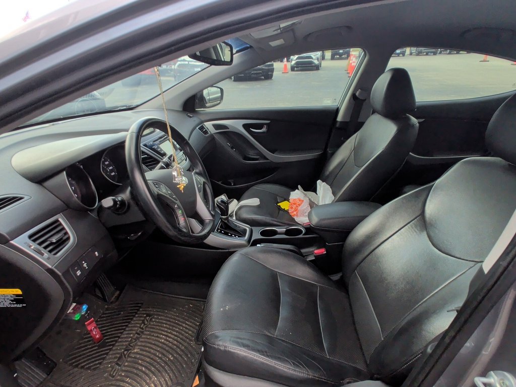 Used 2015 Hyundai Elantra Limited FWD image 6