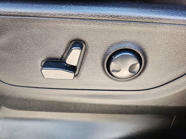 Used 2022 RAM 1500 Big Horn AWD/4WD image 12