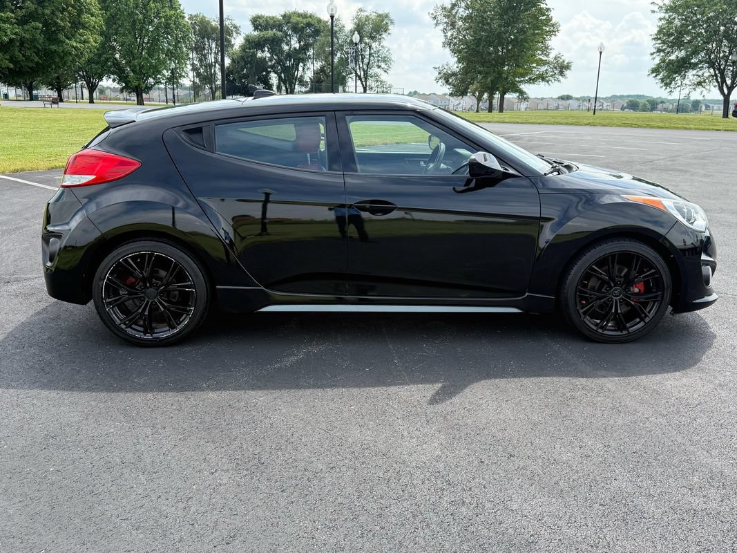 Used 2016 Hyundai Veloster Turbo R-Spec FWD image 4