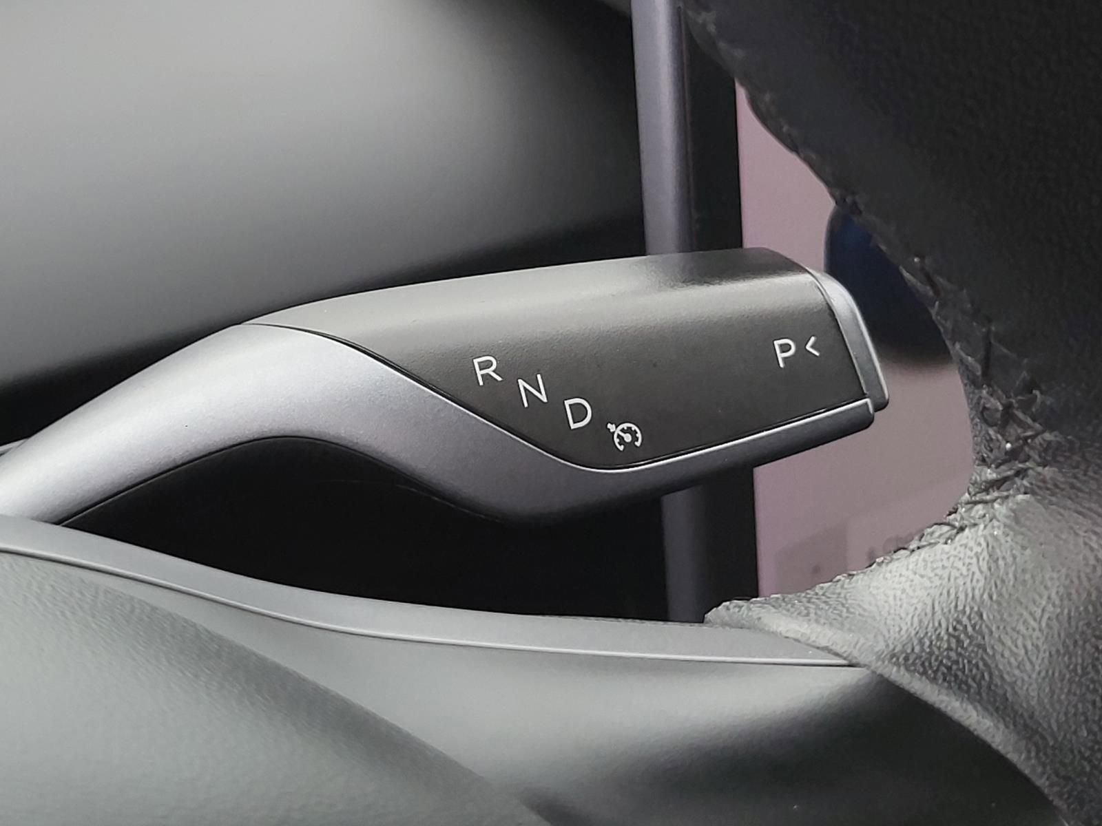 Used 2021 Tesla Model Y Long Range image 30