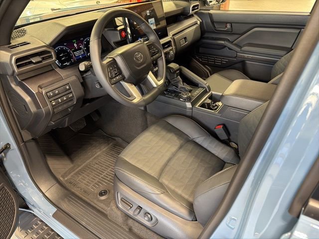 Used 2025 Toyota 4Runner TRD Off-Road Premium image 13