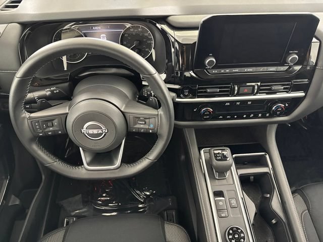 Certified 2025 Nissan Pathfinder SV w/ Cargo Package AWD/4WD image 22